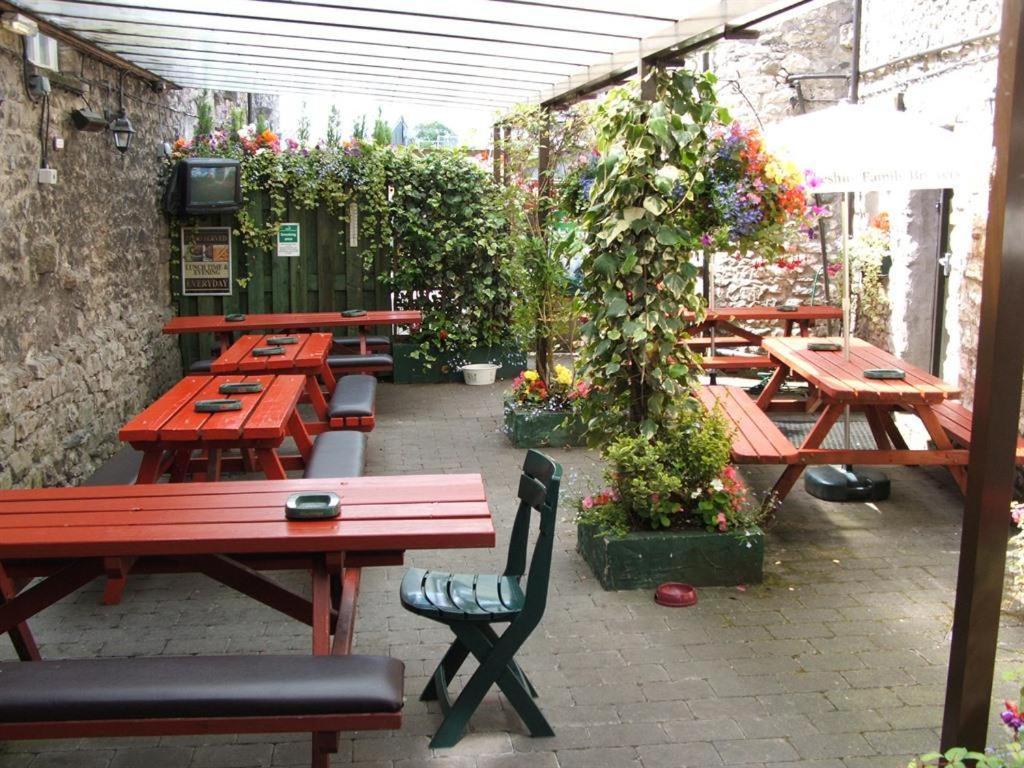 The Cross Keys Appartement Milnthorpe Buitenkant foto